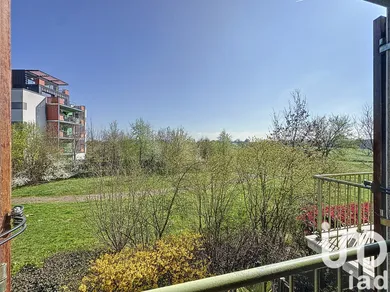 Apartment at Pacé (35740)