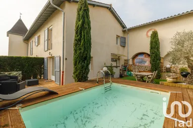 Apartment at Sainte-Consorce (69280)