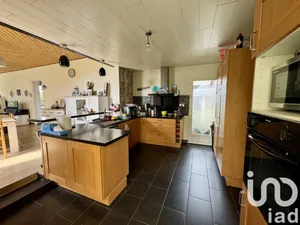 House in Cavignac (33620)