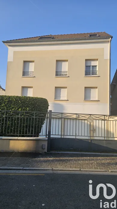 Immeuble à Villeparisis (77270)