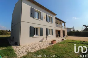 Maison traditionnelle à Montaren-et-Saint-Médiers (30700)