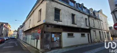 Building in Châtellerault (86100)