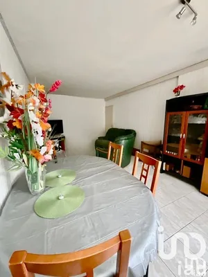 Appartement à Évry (91000)