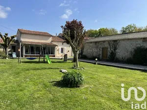 Village house at Vensac (33590)