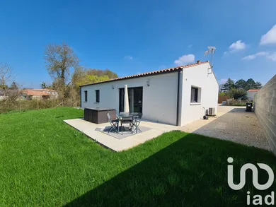 Traditional house in Romegoux (17250)