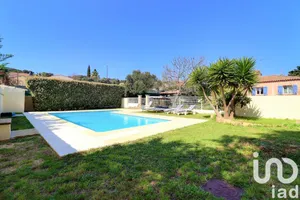 House at Martigues (13500)