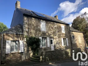 Village house at Charchigné (53250)