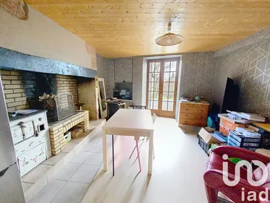 Maison à Châtres (24120)