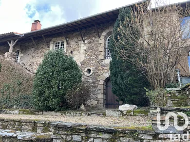 Village house at Maisdon-sur-Sèvre (44690)