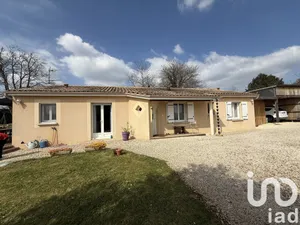 Maison traditionnelle à Saint-Sauveur (24520)