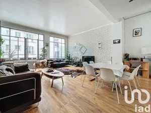 Apartment at Paris (75010)