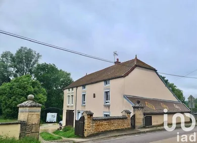 Village house at Boudreville (21520)
