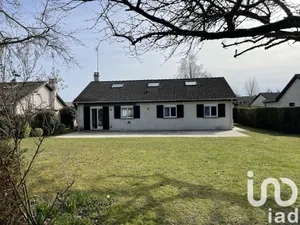 Traditional house at Soisy-sur-Seine (91450)
