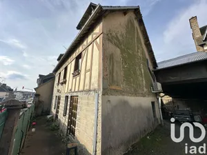Maison traditionnelle à Grandparigny (50600)
