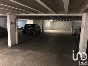 Parking à Paris (75013)