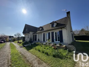 Maison à Moret Loing et Orvanne (77250)