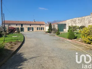 Longere at Réaumur (85700)