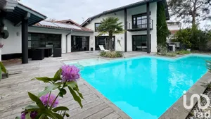 Architectural house at ANGLET (64600)
