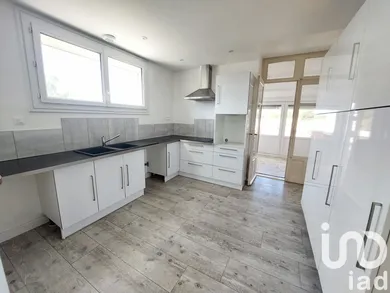 Building at Rezé (44400)