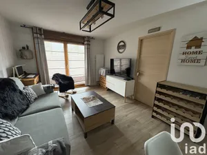 Appartement à La Joue du Loup (05250)