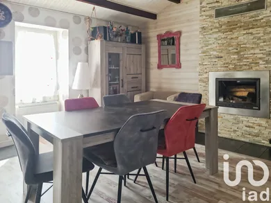 Longere in Saint-Julien-des-Landes (85150)