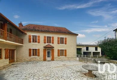Maison de village à Malaussanne (64410)