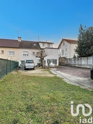 Maison traditionnelle à Varennes-sur-Seine (77130)