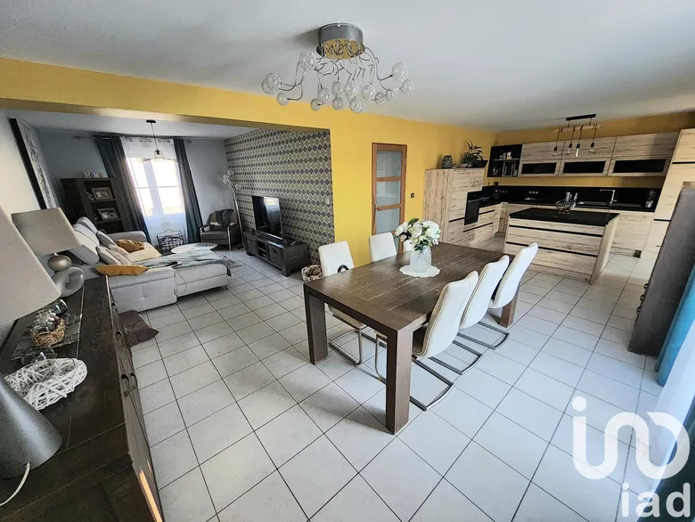 Maison 10 pièces 165 m² · à Cambrai · 165 m² · 259 900 €