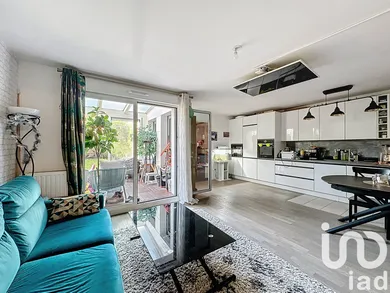 Apartment in Asnières-sur-Seine (92600)