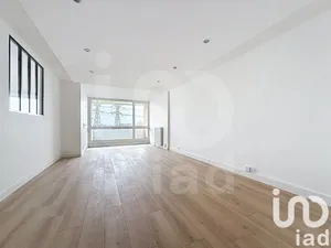 Apartment at Roissy-en-Brie (77680)
