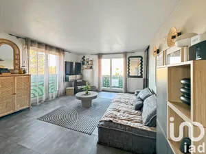 Appartement à Sainte-Geneviève-des-Bois (91700)