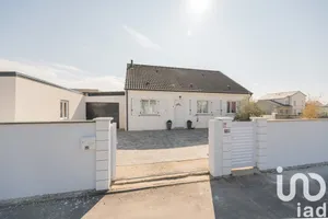Pavillon à Douzy (08140)