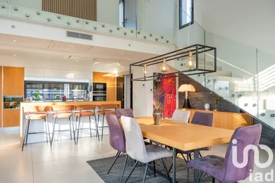 Architectural house at Six-Fours-les-Plages (83140)