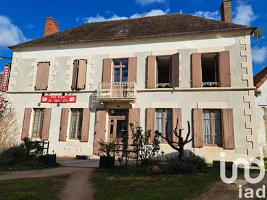 Village house at Cressanges (03240)