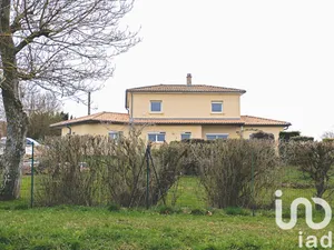 Maison à chambrey (57170)