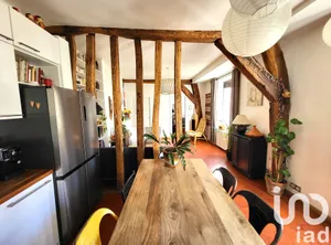 Duplex at Versailles (78000)