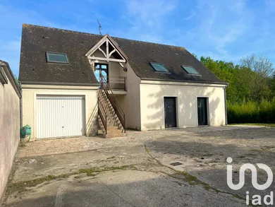 Maison traditionnelle à Le Châtelet-en-Brie (77820)