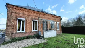 Traditional house at Beaumé (02500)