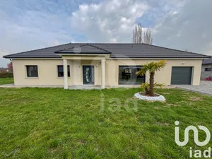 House at Vaux (03190)