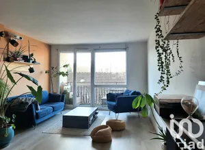 Apartment at Avon (77210)