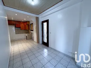 Apartment at Saint-Maur-des-Fossés (94100)