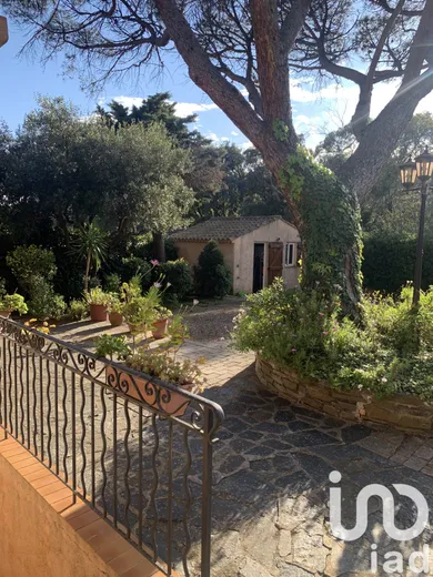 Maison traditionnelle à La Croix-Valmer (83420)