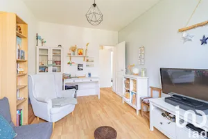 Apartment at Montrouge (92120)