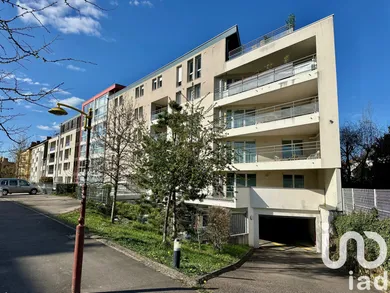 Apartment at Longeville-lès-Metz (57050)