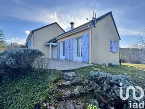 Traditional house at Bar (19800)