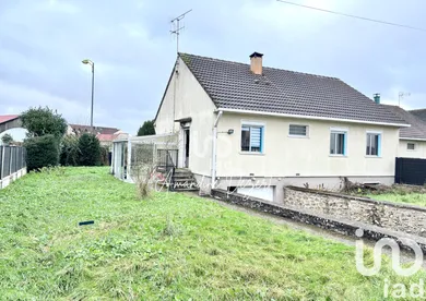 Detached house at Montmirail (51210)