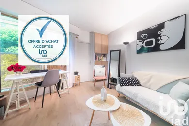 Studio à Neuilly-sur-Seine (92200)