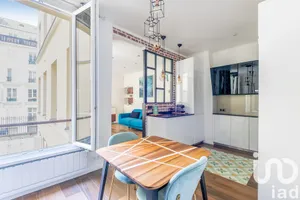 Apartment at Paris (75009)