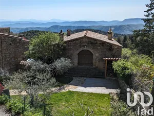 Village house at Lyas (07000)