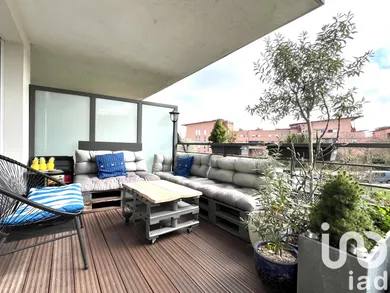 Apartment at Créteil (94000)